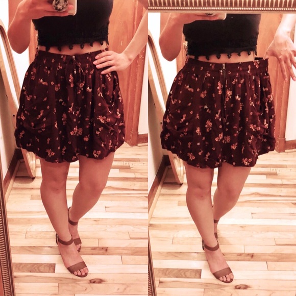 Floral Print Garage Skirt - Picture 4 of 5